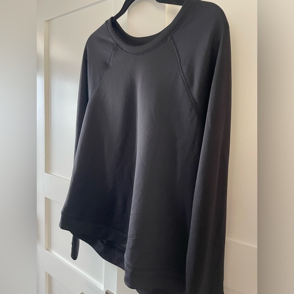 Banana Republic black pullover - Picture 4 of 5